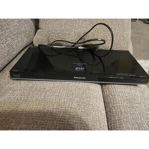 Panasonic DMP-BDT215 3D Blu-Ray Player with Power Cord, No Remote.  Tested,Works